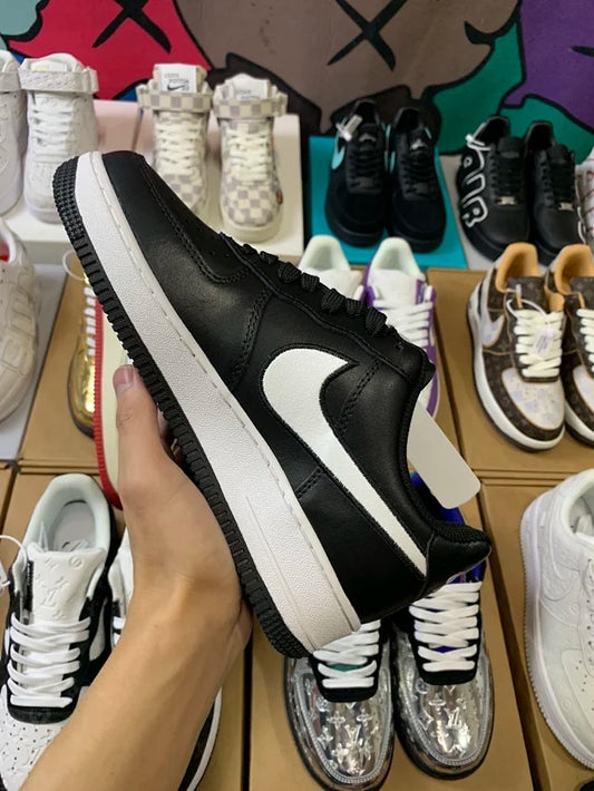 AF1