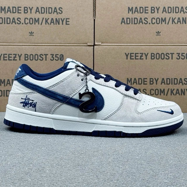 Dunk x Stussy