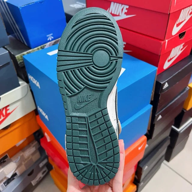 Dunk SP Green