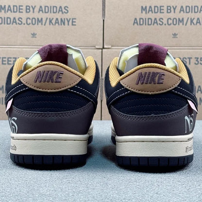 Dunk SB Borwn Black And White