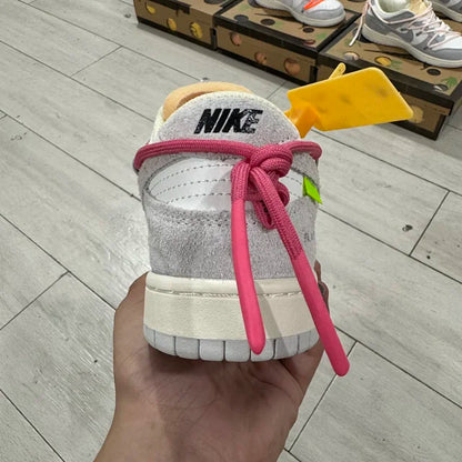 Dunk Low Off No.17