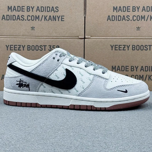 Dunk x Stussy