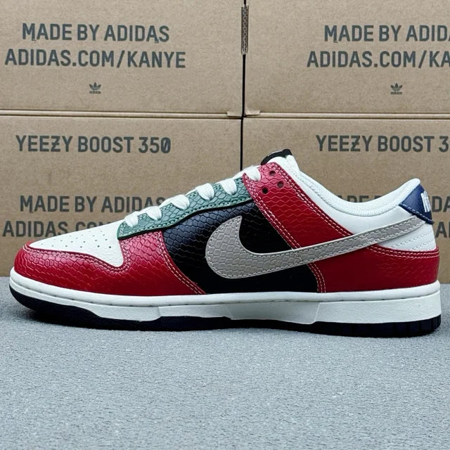 Dunk x Stussy