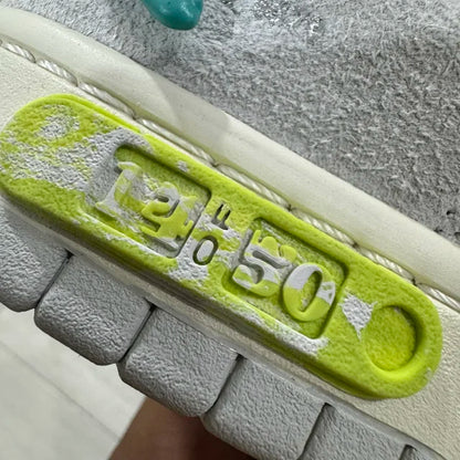 Dunk Low Off No. 14