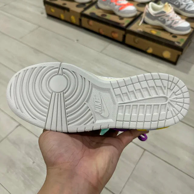 Dunk Low Off No.21