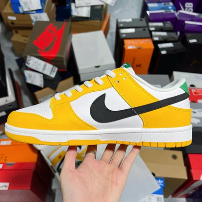Dunk SP Yellow And White
