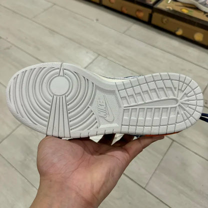 Dunk Low Off No. 18