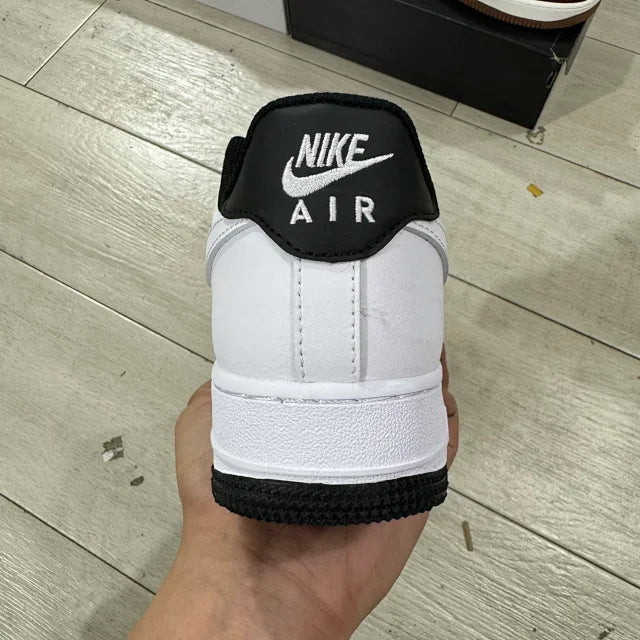 AF1 LV8 White Black