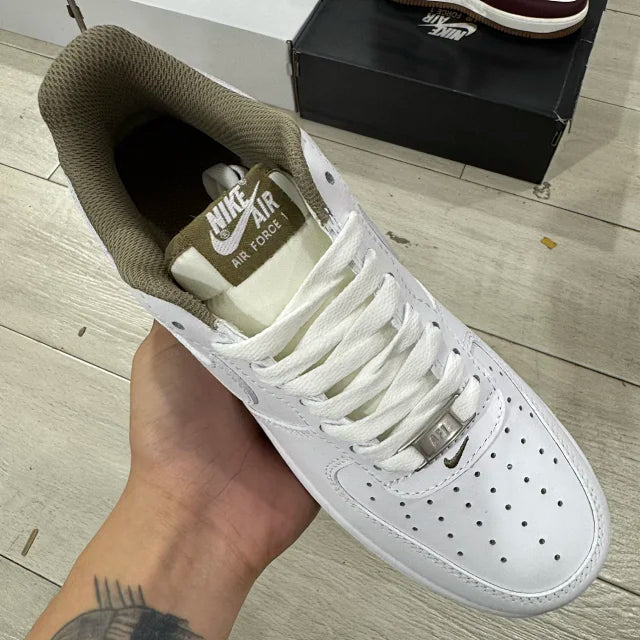 AF1 White Taupe