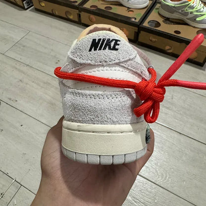 Dunk Low Off No.33