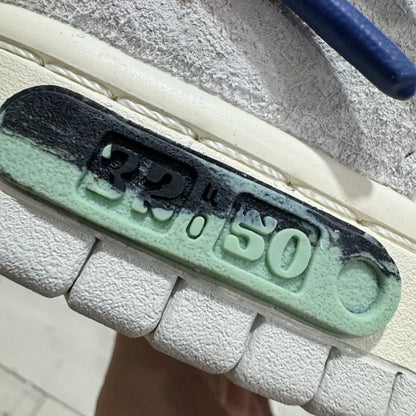 Dunk Low Off No.32