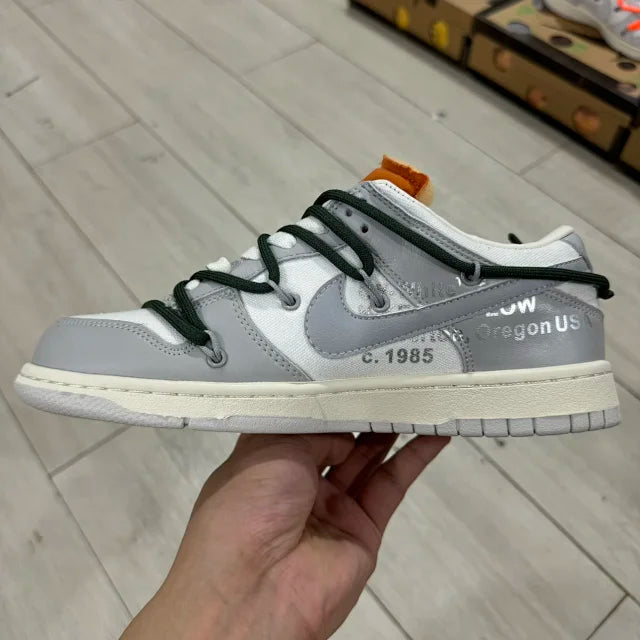 Dunk Low Off No.22