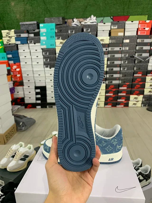 AF1 x LV