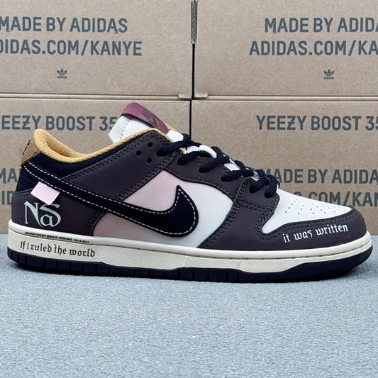 Dunk SB Borwn Black And White