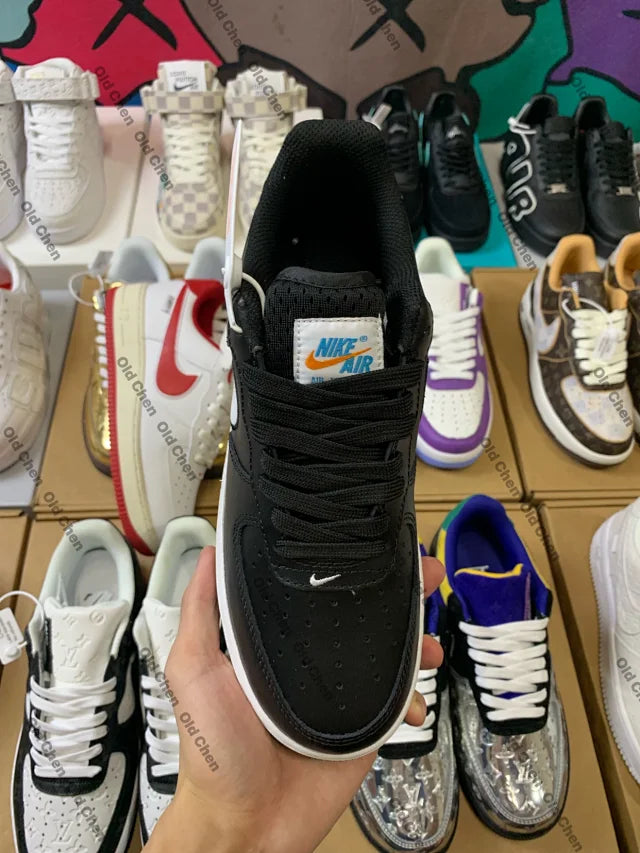 AF1