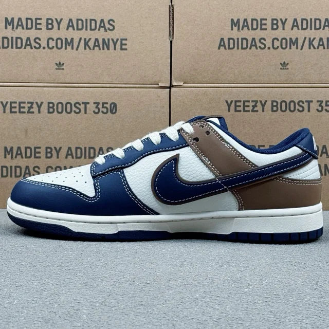 Dunk SP Blue, Brown And White