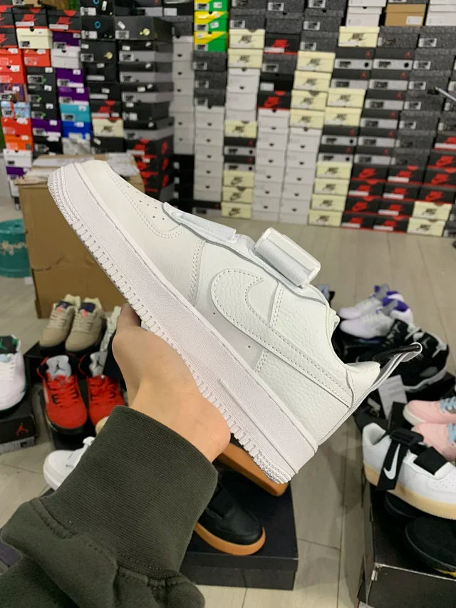 AF1
