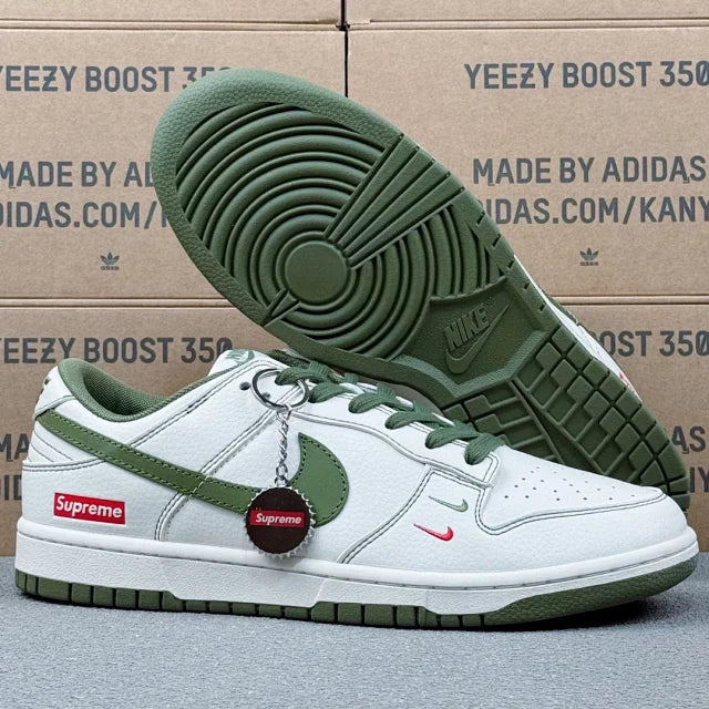 Dunk x Sup