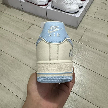 AF1