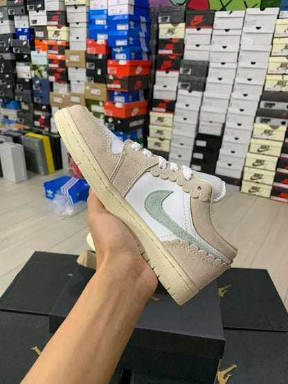 AJ1 Low