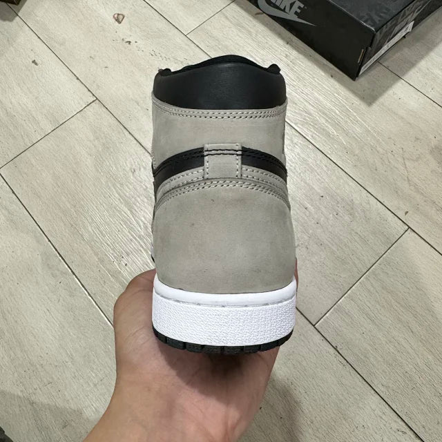 AJ1 Grey