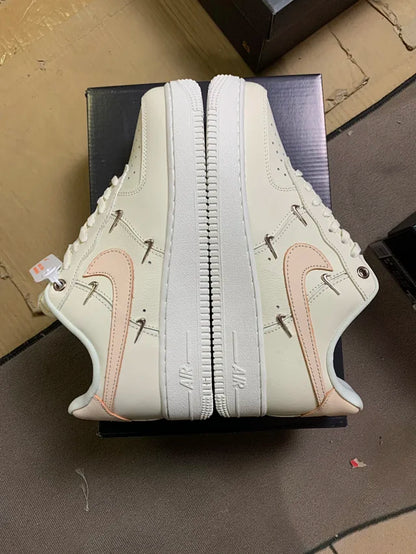 AF1