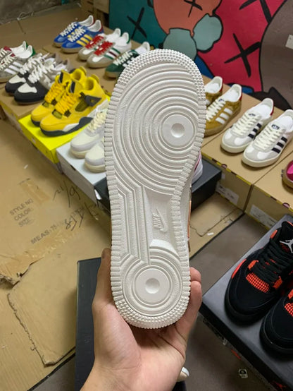 AF1