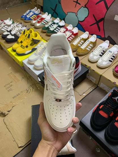 AF1