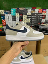 AF1