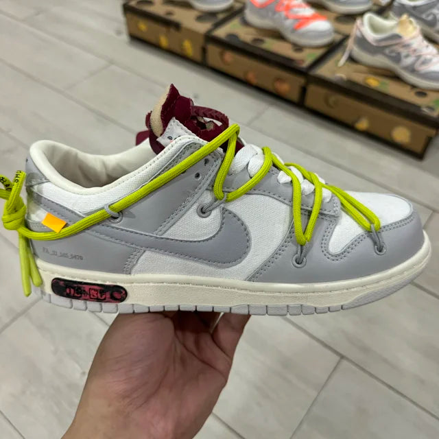 Dunk Low Off No.08