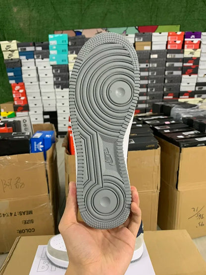AF1