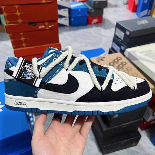 Dunk SP Blue,Black And White