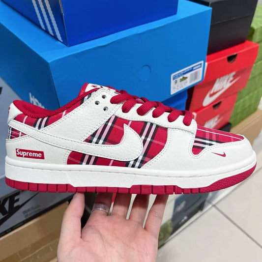 Dunk x Sup