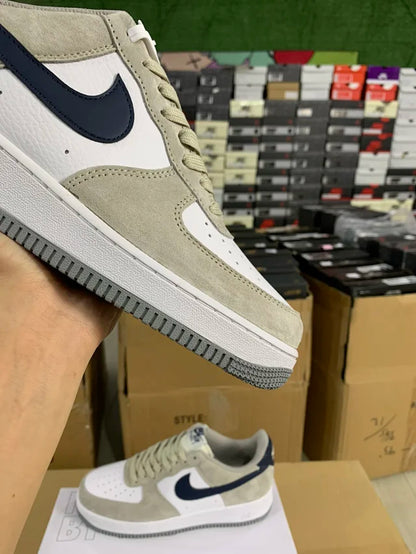AF1