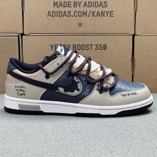 Dunk SP Navy With Beige