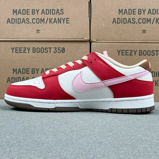 Dunk SP Red And White