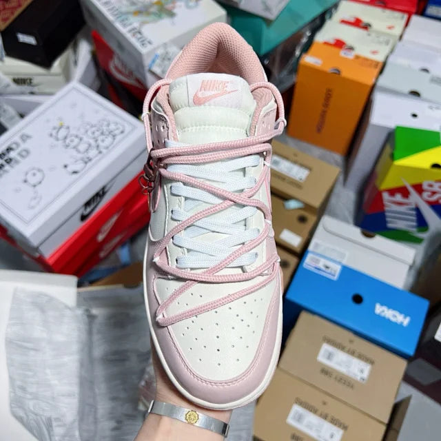 Dunk SP Pink