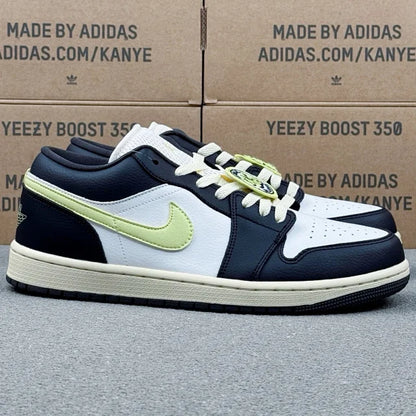 AJ1 Low Fall League