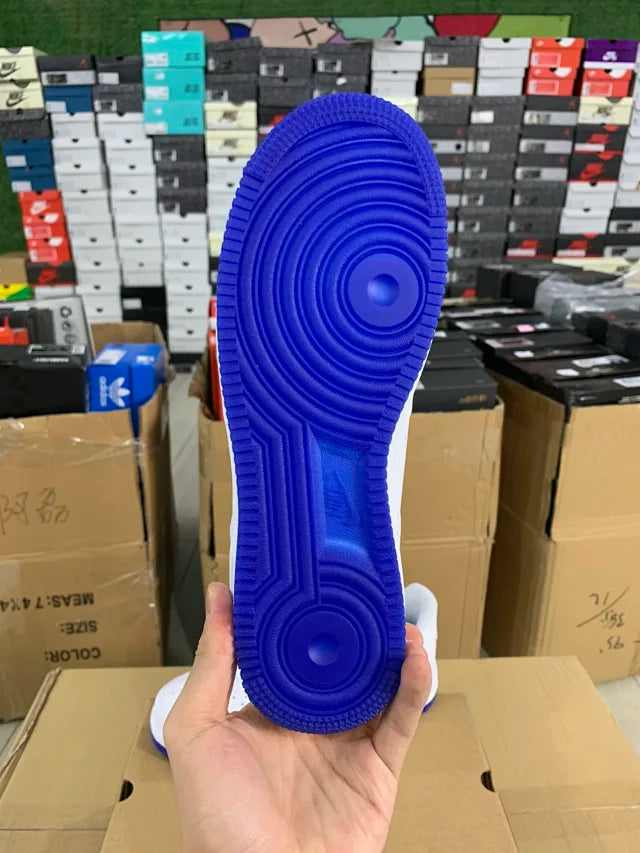 AF1