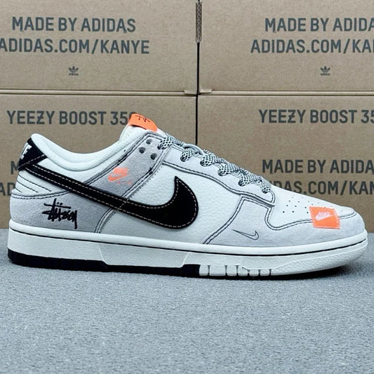 Dunk x Stussy