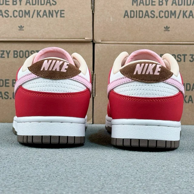 Dunk SP Red And White