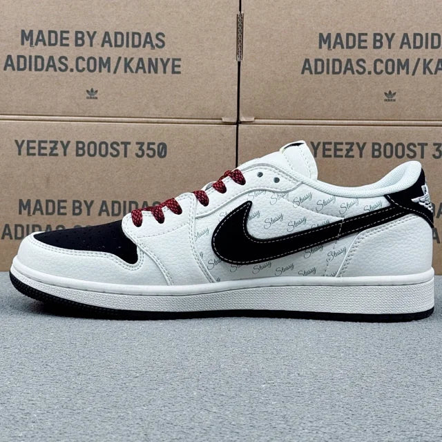 AJ1 Low Stussy Black and white