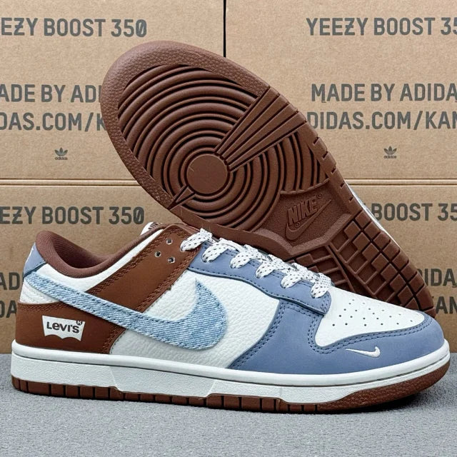 Dunk x Levis
