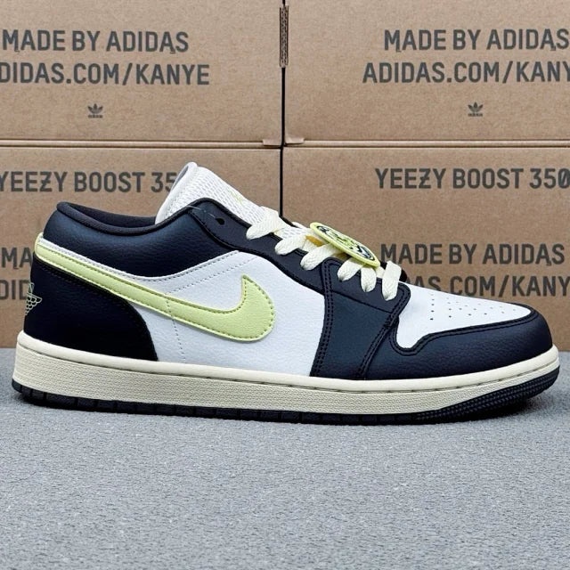AJ1 Low Fall League