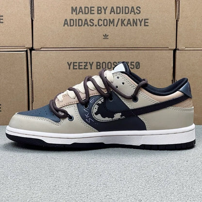 Dunk SP Navy With Beige