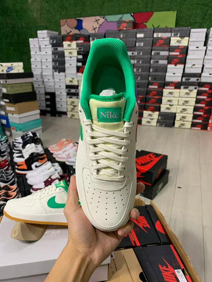 AF1