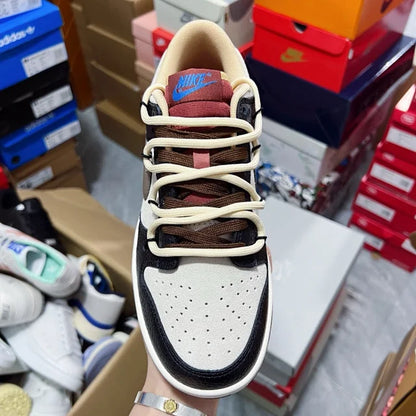 Dunk SP Black, White And Brown