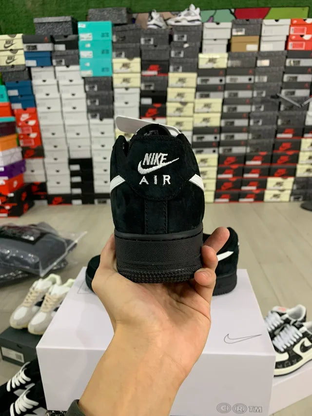 AF1