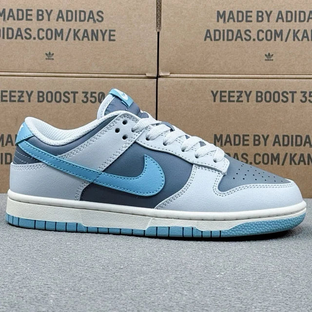 Dunk SP White And Blue