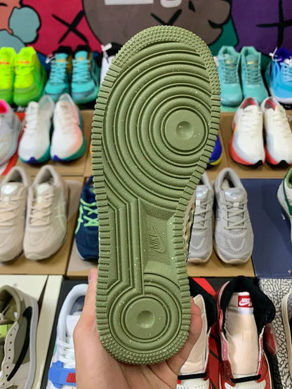 AF1